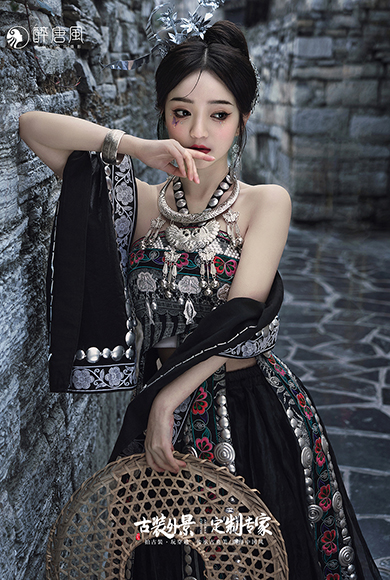 阿娜朵